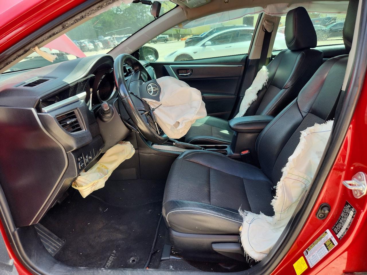 2015 TOYOTA COROLLA