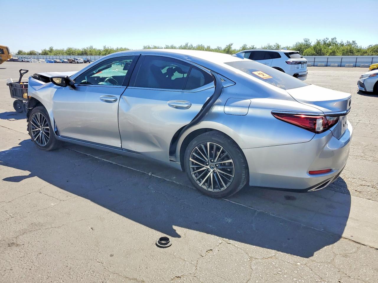 2022 LEXUS ES350