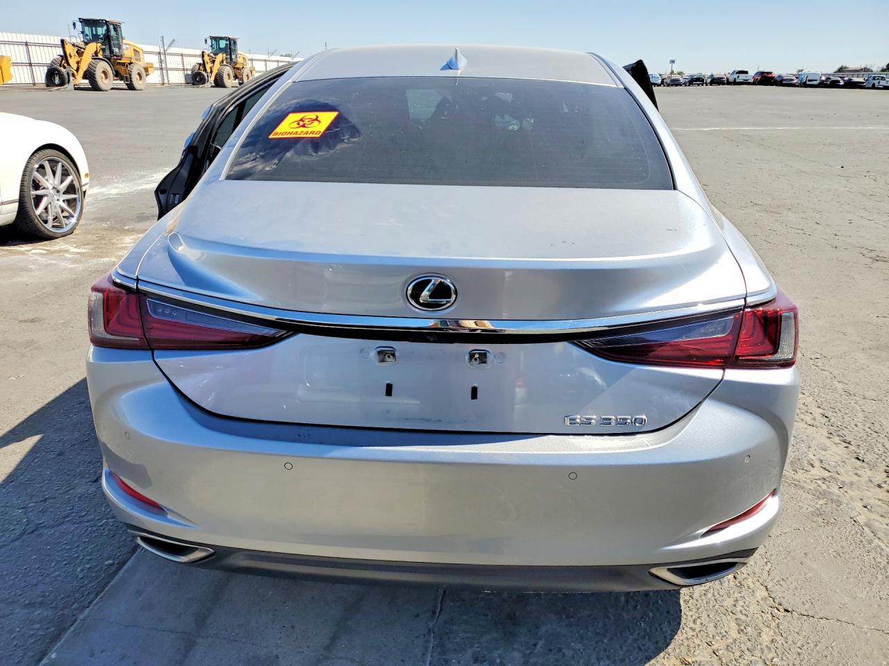 2022 LEXUS ES350