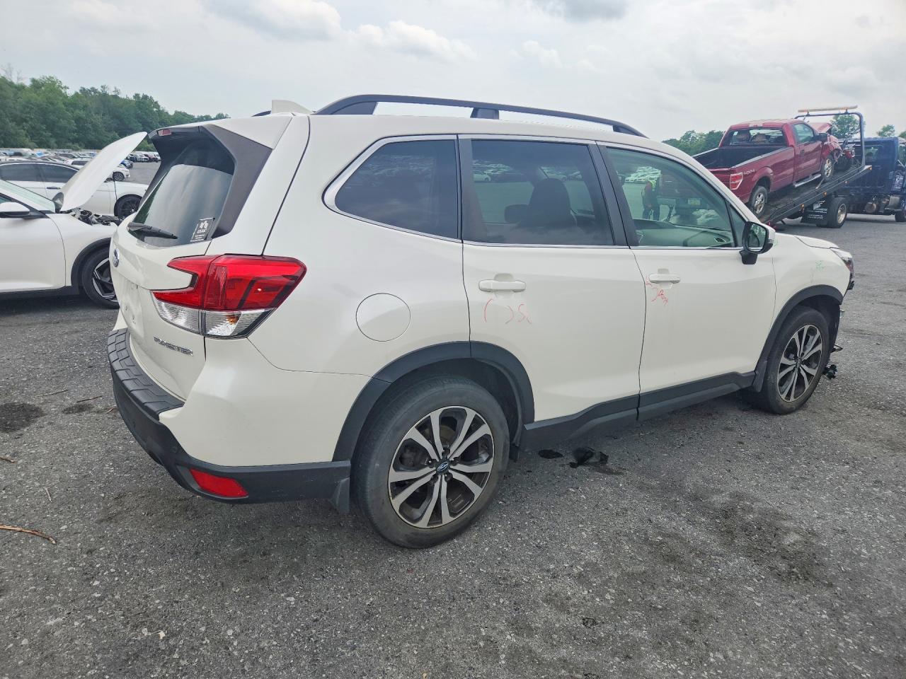 2020 SUBARU FORESTER