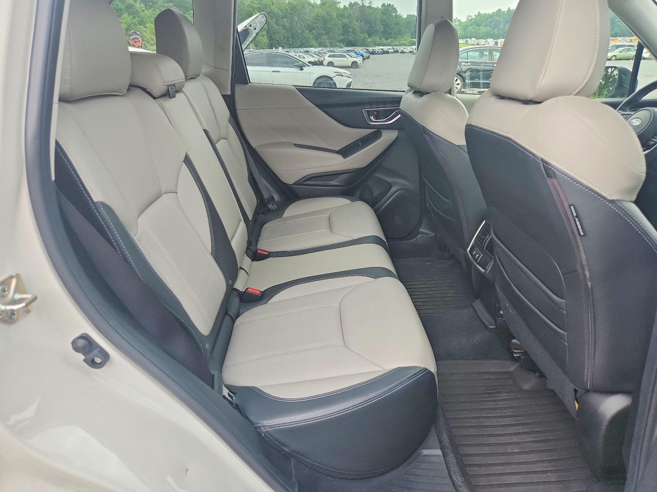 2020 SUBARU FORESTER