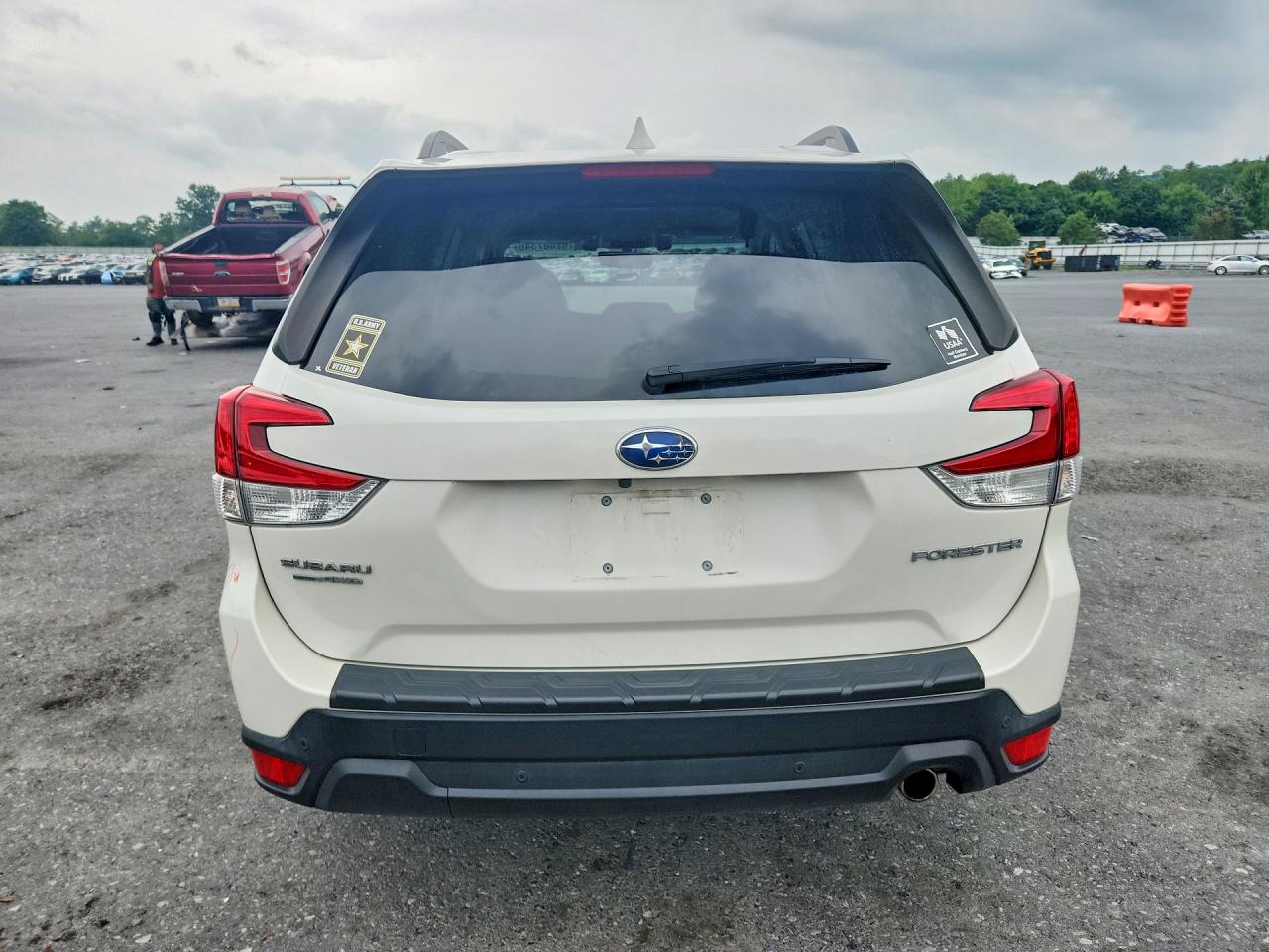 2020 SUBARU FORESTER