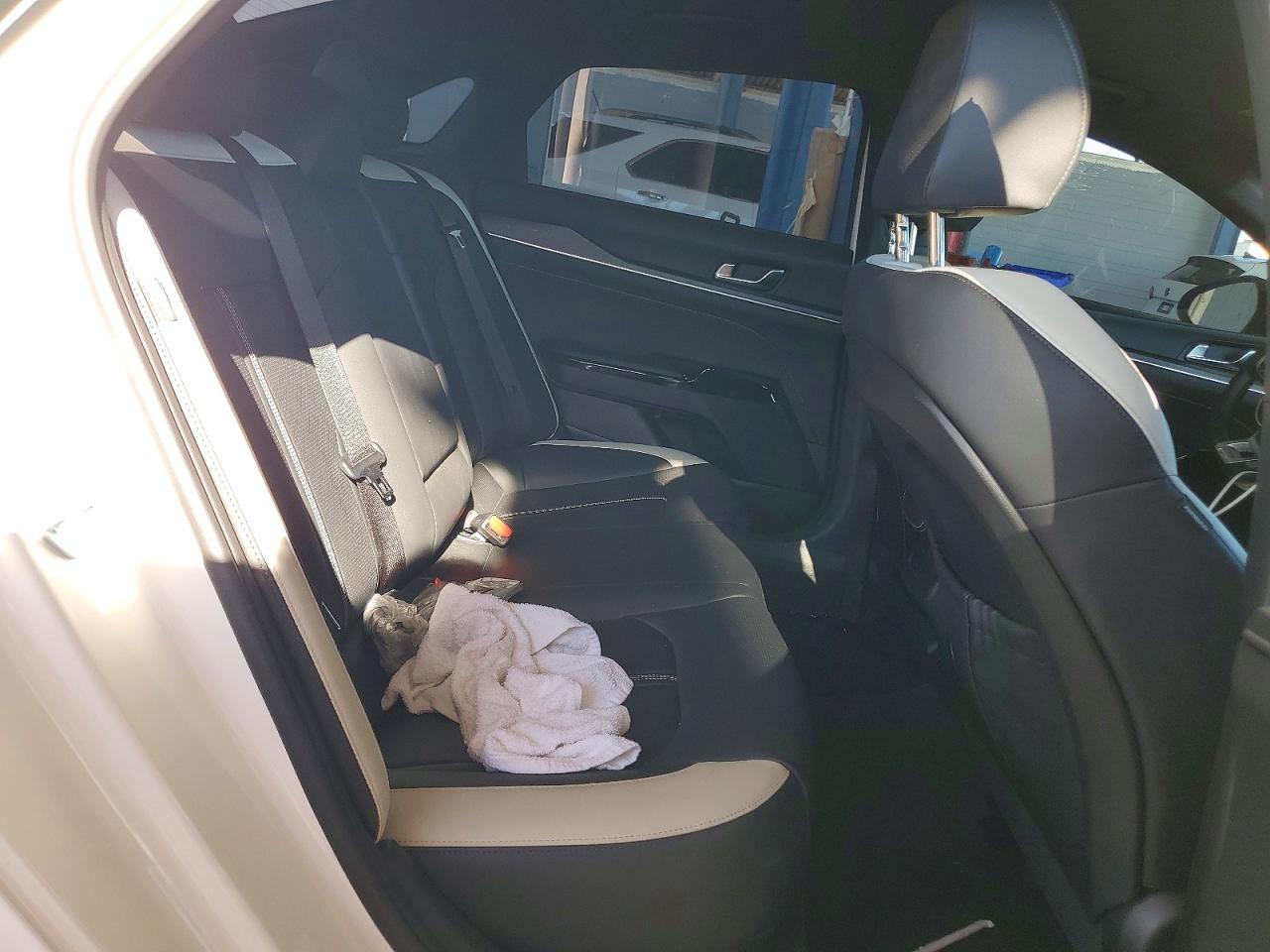 2025 KIA K5
