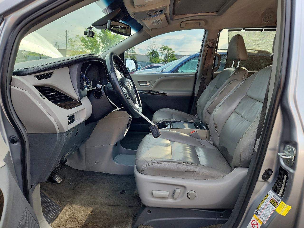 2018 TOYOTA SIENNA
