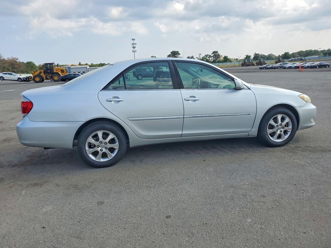 2005 TOYOTA CAMRY