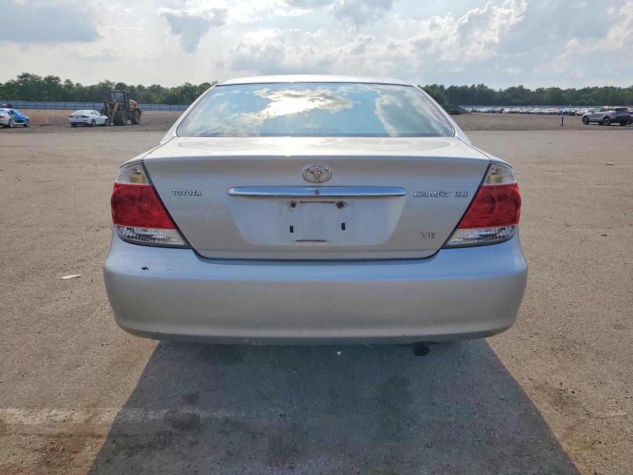 2005 TOYOTA CAMRY