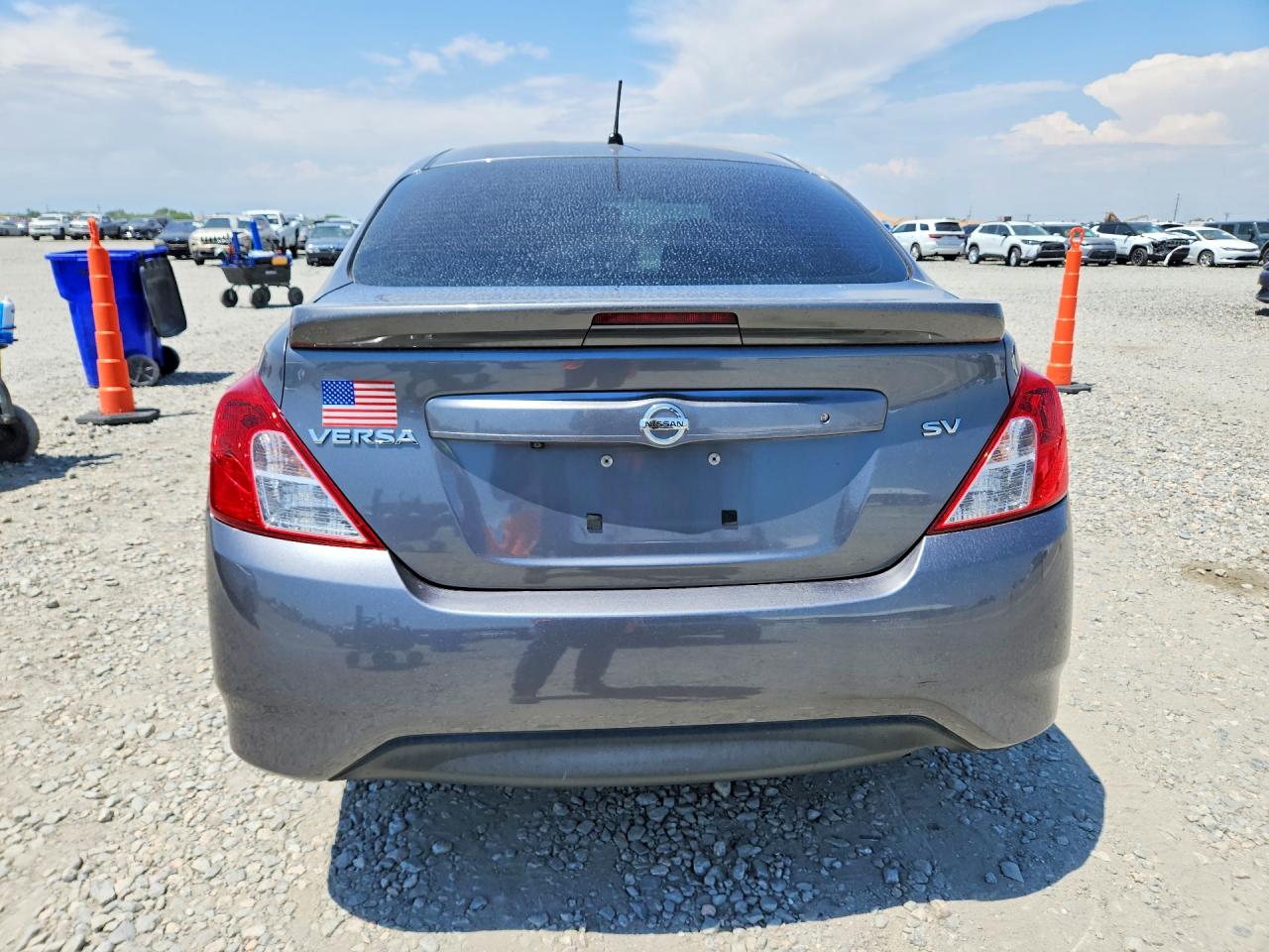 2019 NISSAN VERSA