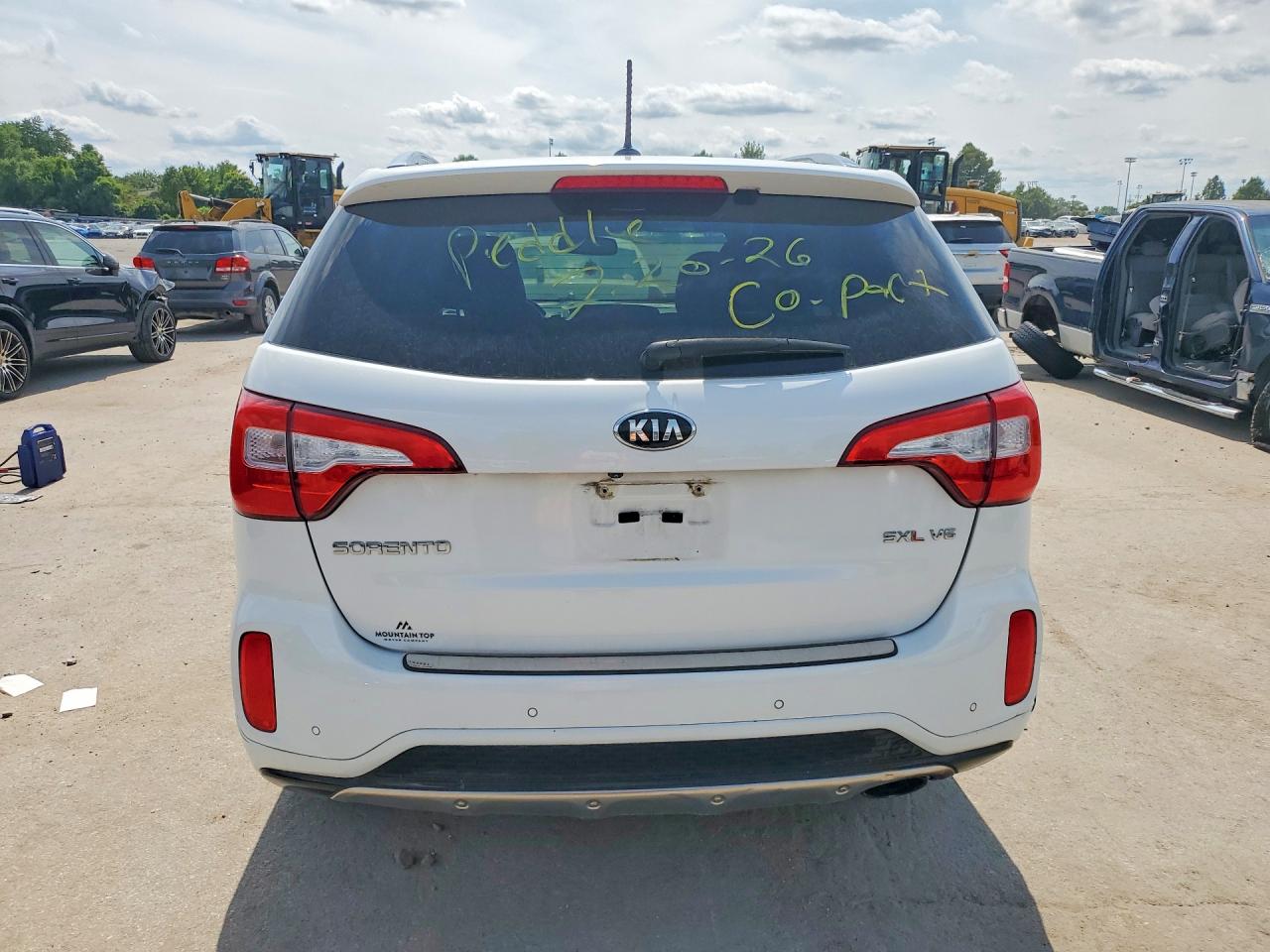 2015 KIA SORENTO