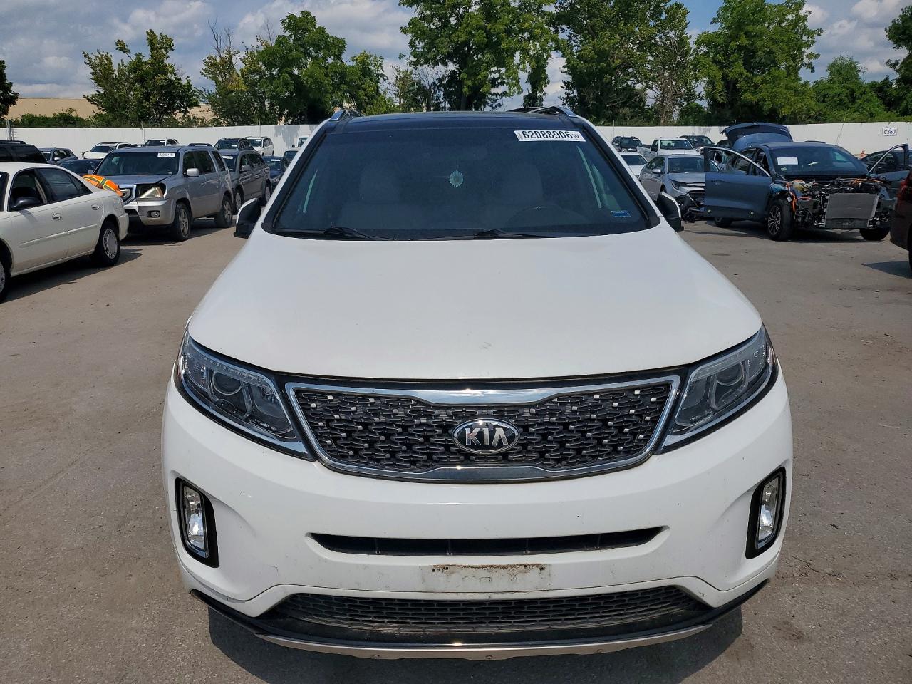 2015 KIA SORENTO