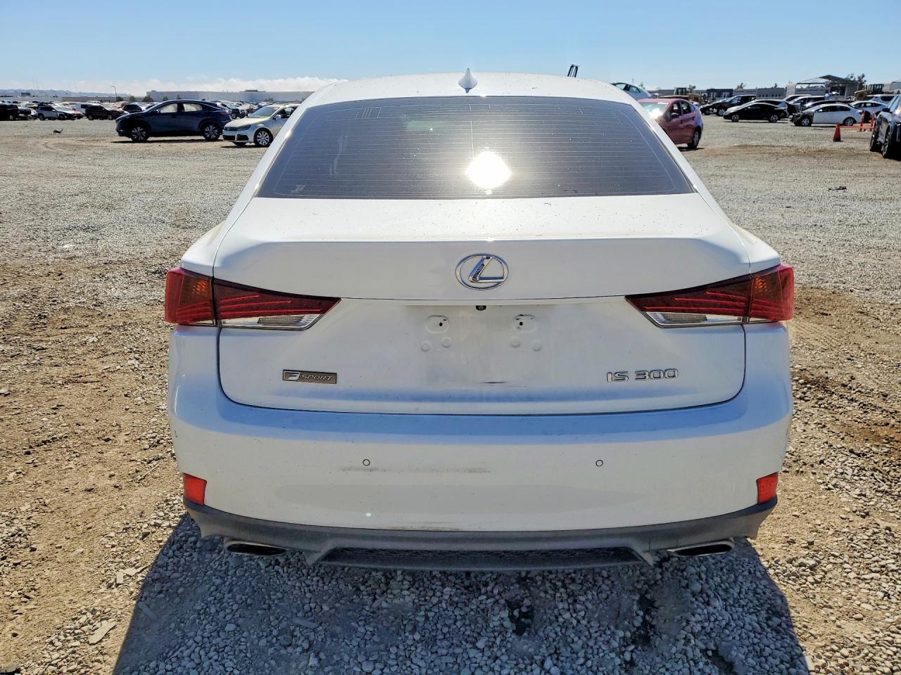 2020 LEXUS IS