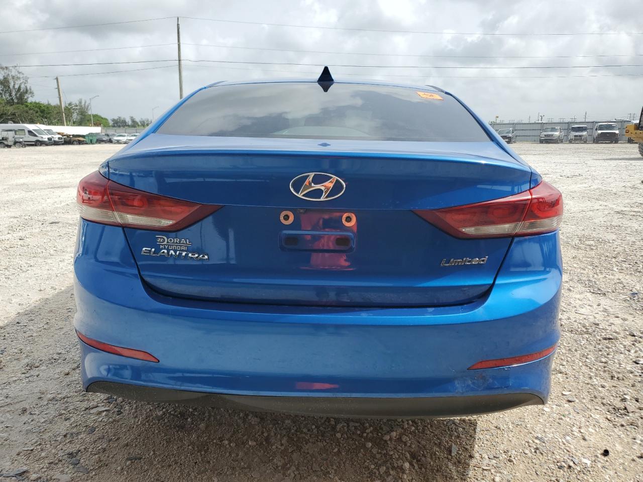 2018 HYUNDAI ELANTRA