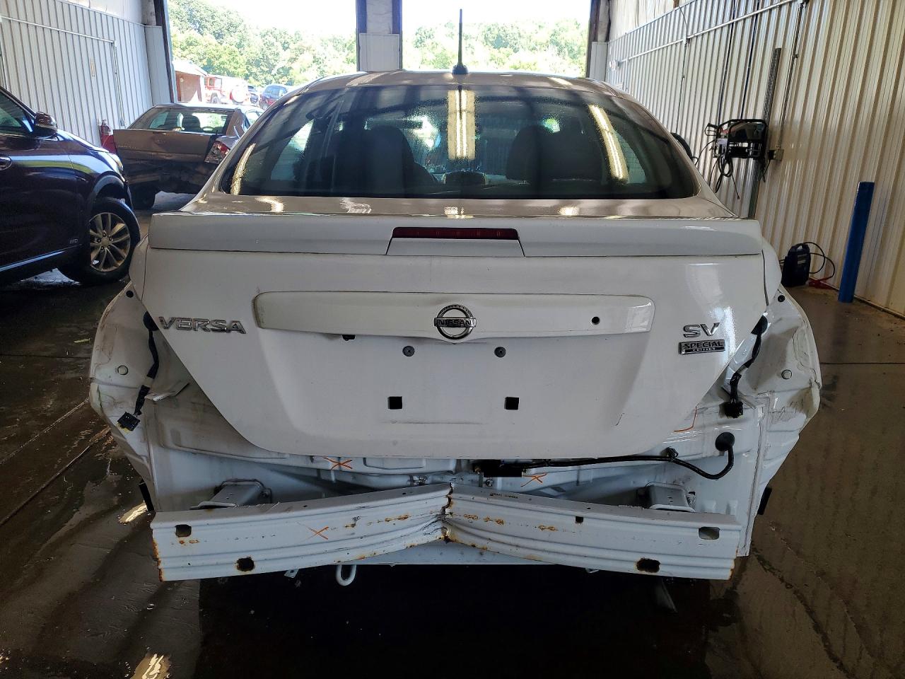 2019 NISSAN VERSA