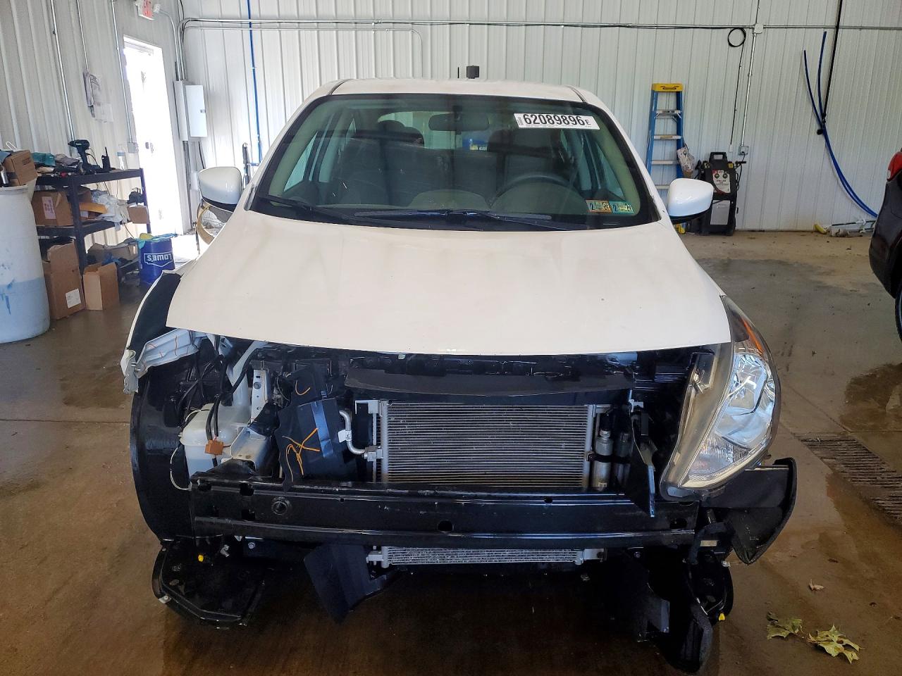 2019 NISSAN VERSA
