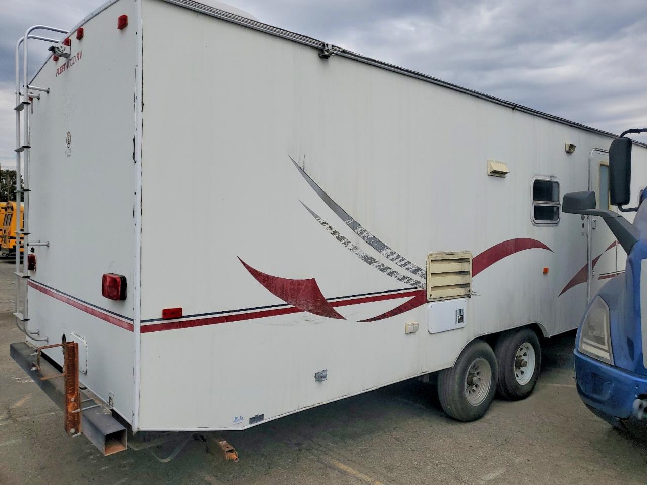 2000 FLEETWOOD TERRY