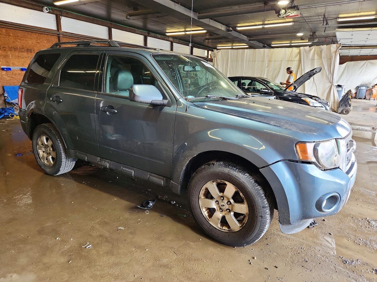 2012 FORD ESCAPE