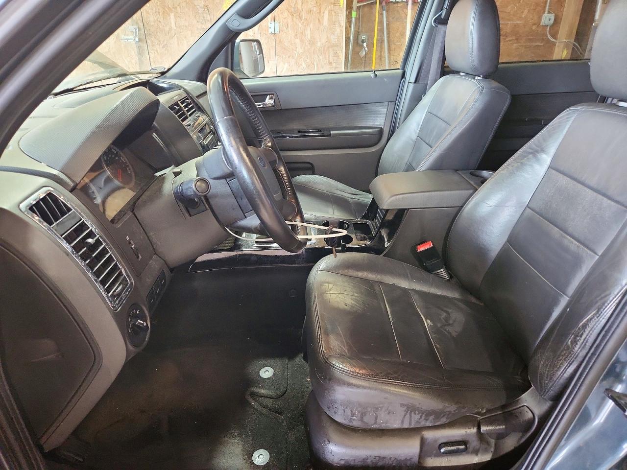2012 FORD ESCAPE