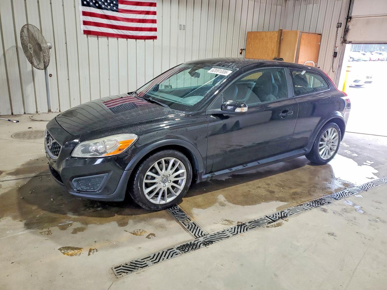 2012 VOLVO C30
