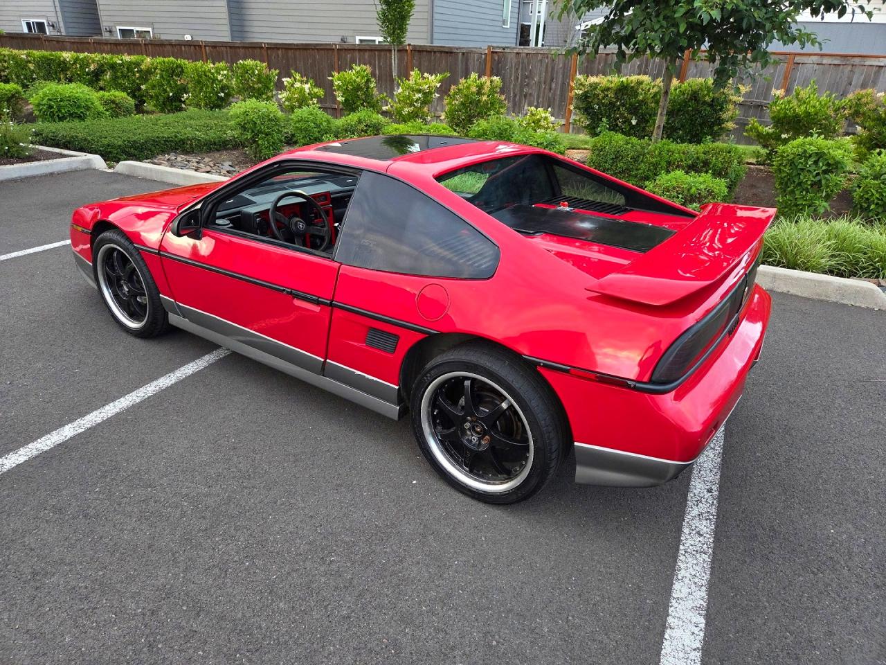 1986 PONT FIERO