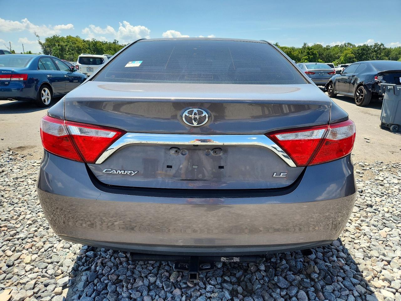 2016 TOYOTA CAMRY