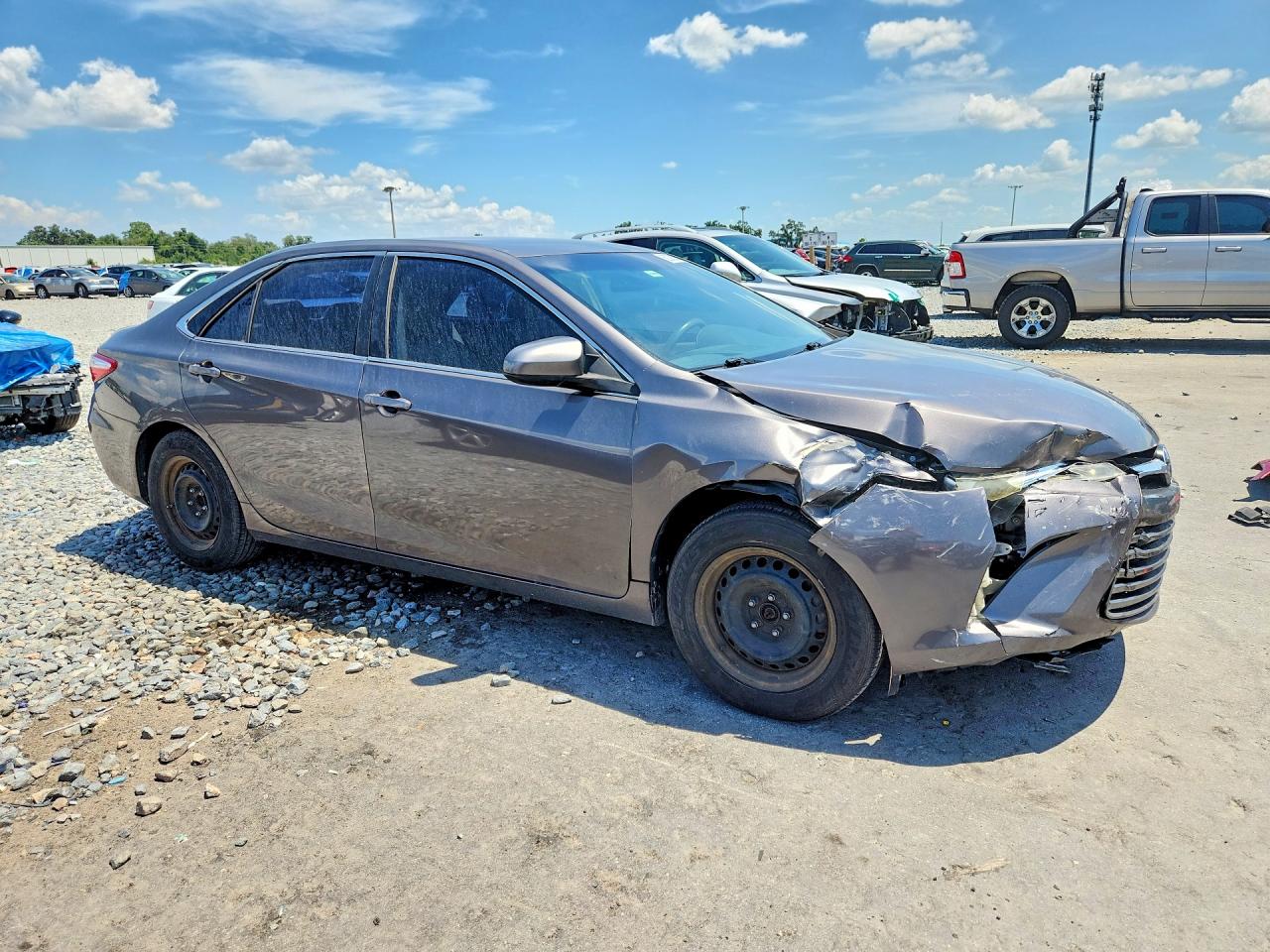 2016 TOYOTA CAMRY