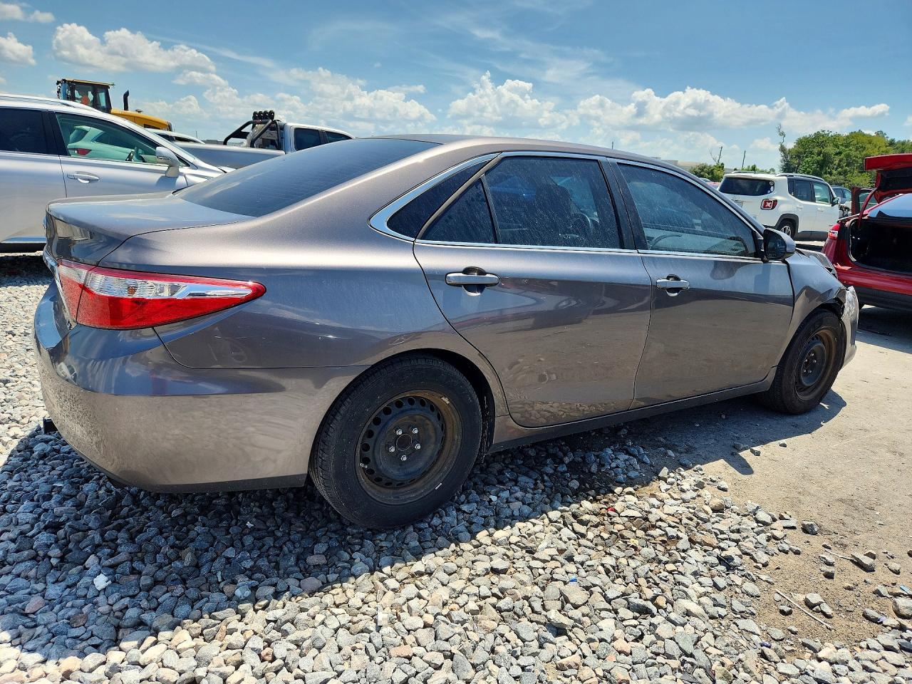 2016 TOYOTA CAMRY