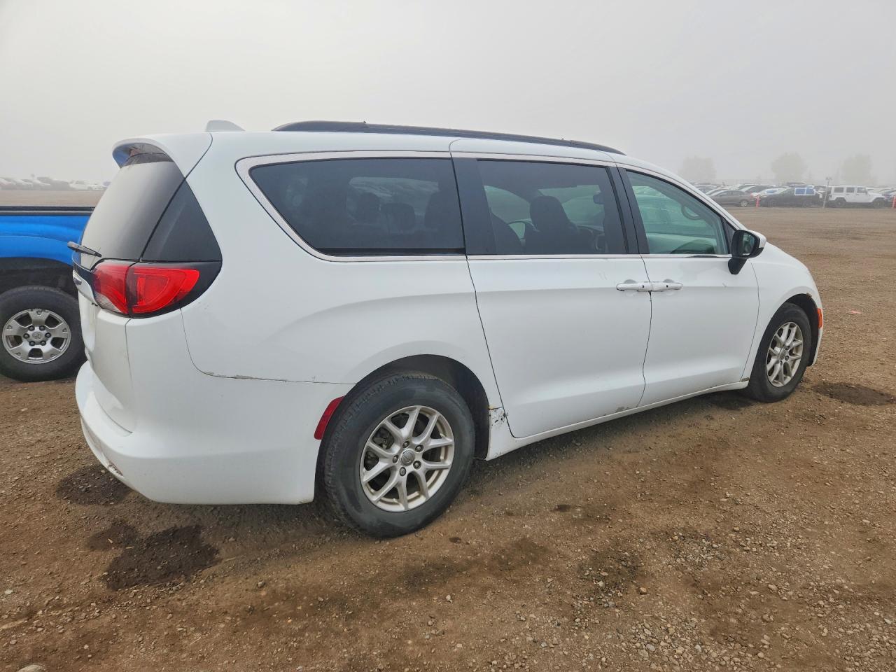 2017 CHRYSLER PACIFICA