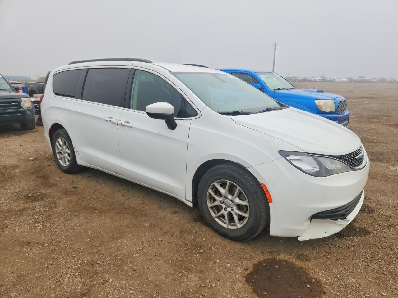 2017 CHRYSLER PACIFICA