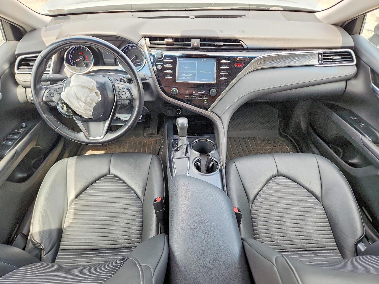 2018 TOYOTA CAMRY