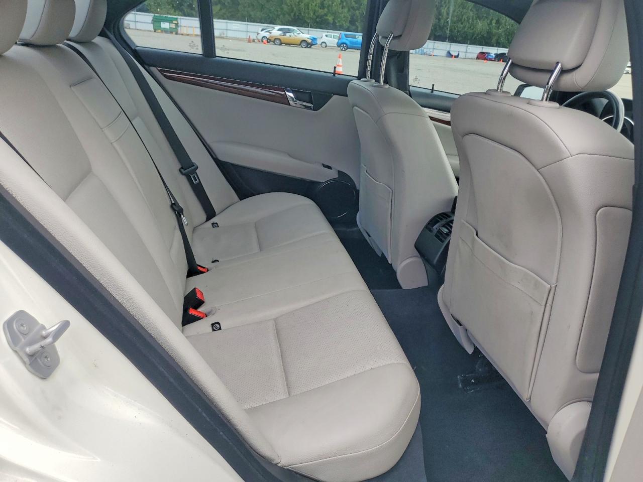 2010 MERCEDES-BENZ C-CLASS