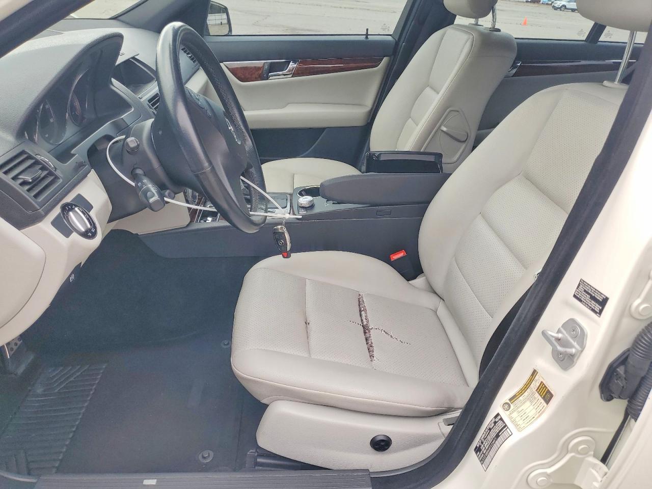 2010 MERCEDES-BENZ C-CLASS