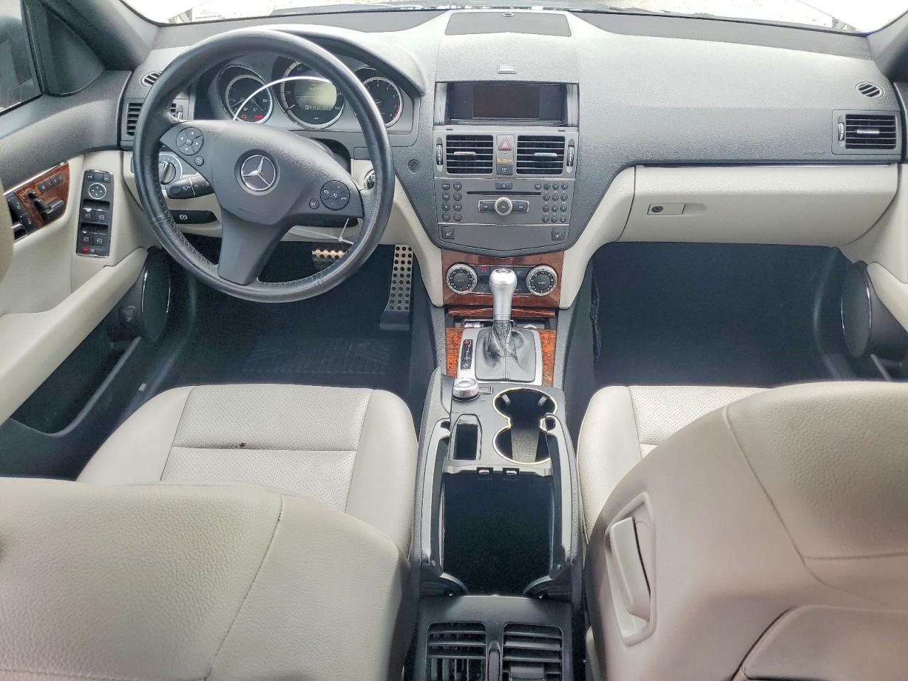 2010 MERCEDES-BENZ C-CLASS