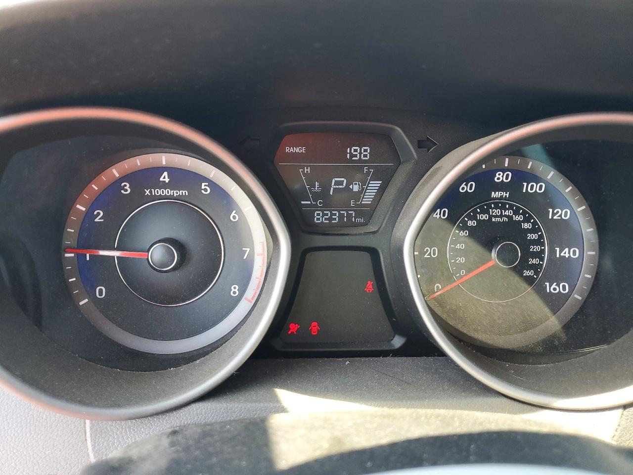 2015 HYUNDAI ELANTRA