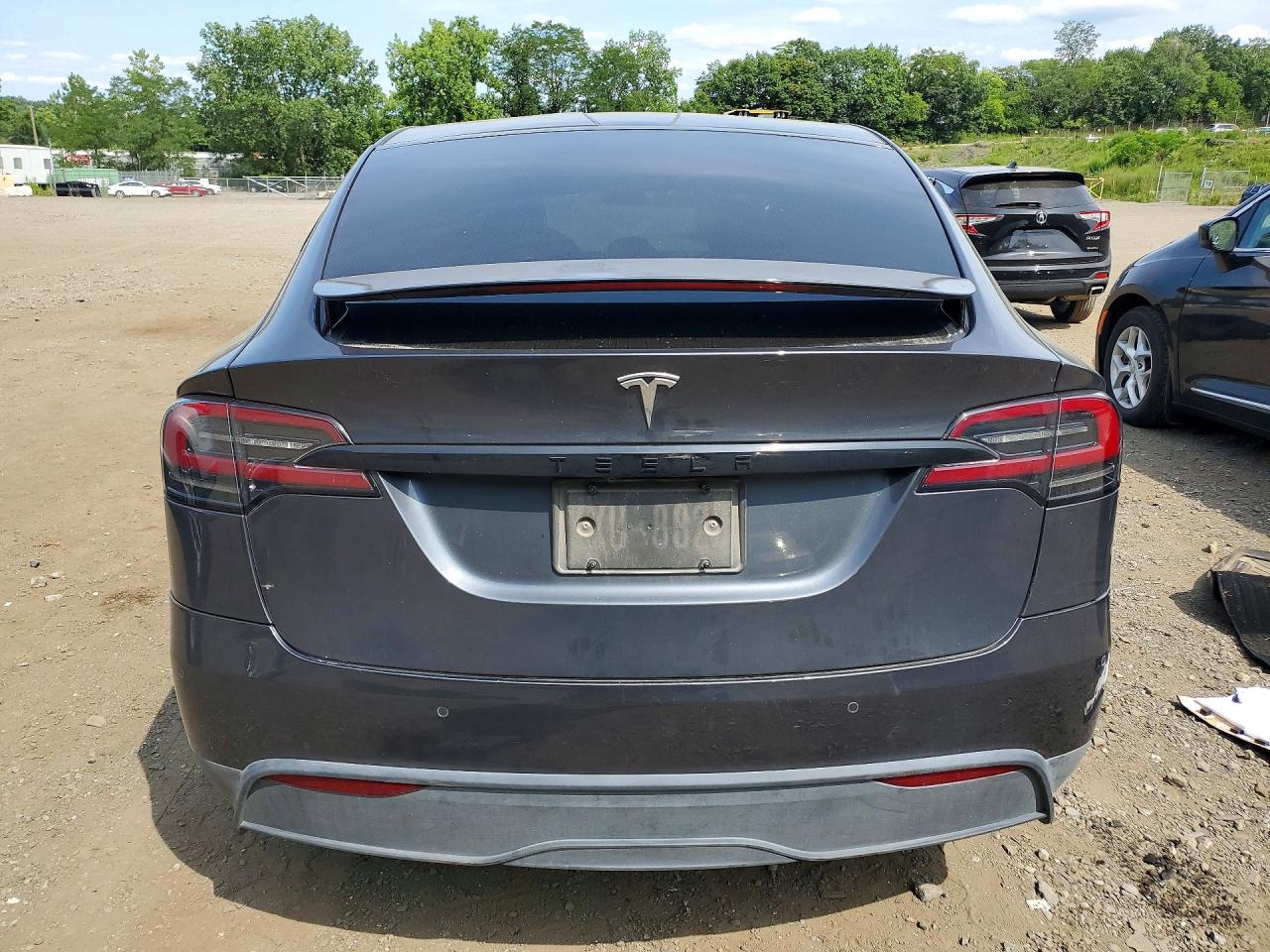 2022 TESLA MODEL X
