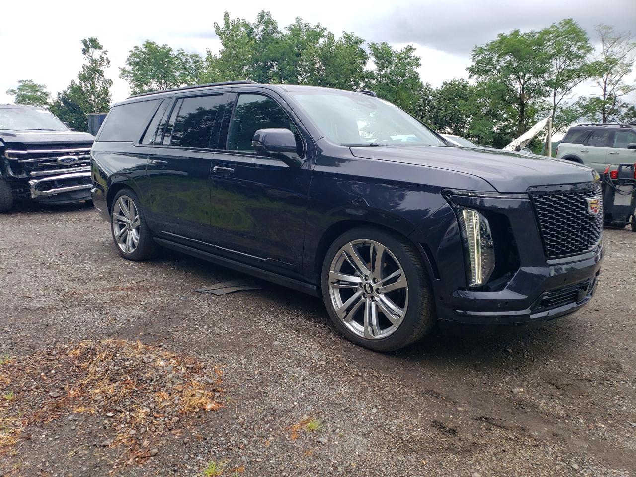 2025 CADILLAC ESCALADE