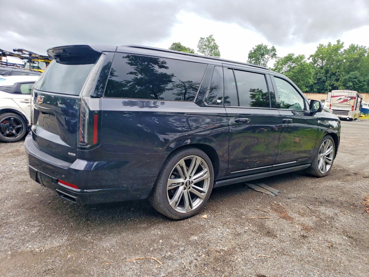 2025 CADILLAC ESCALADE