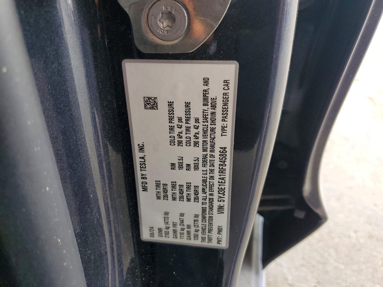 2024 TESLA MODEL 3