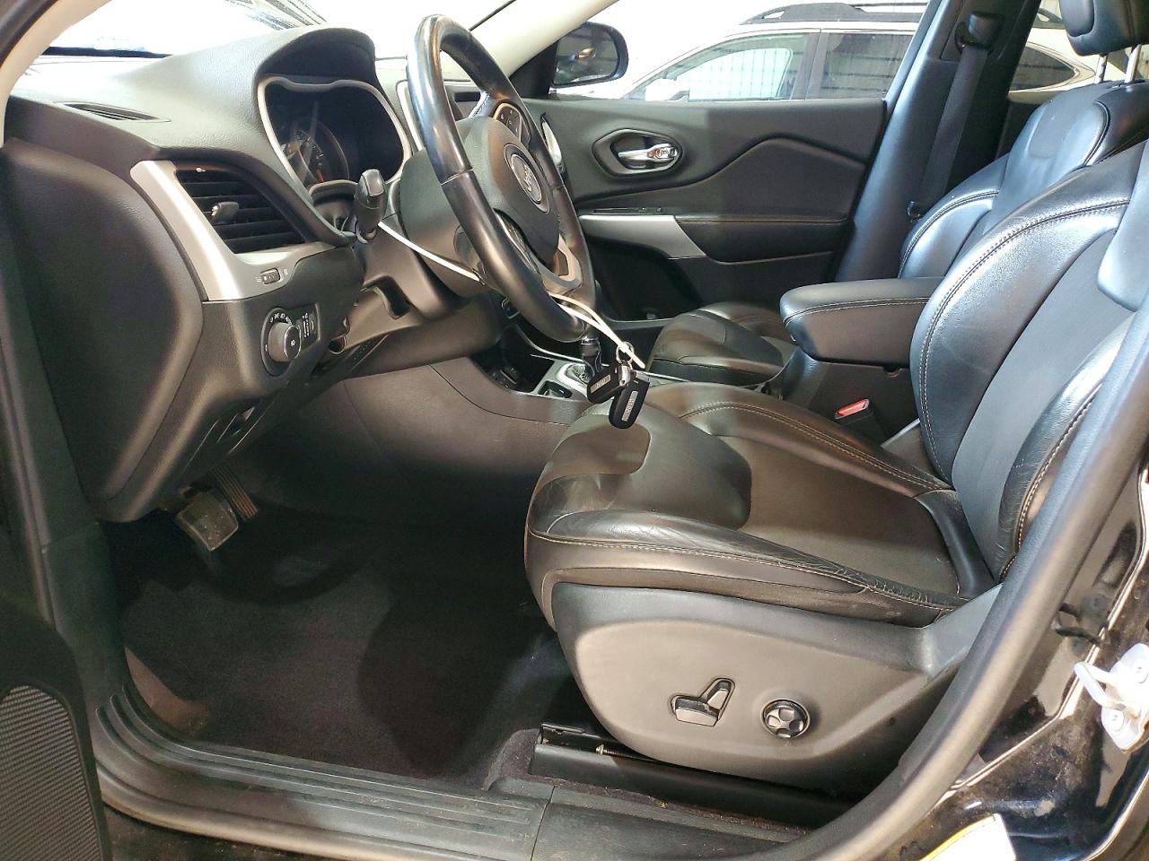 2018 JEEP CHEROKEE