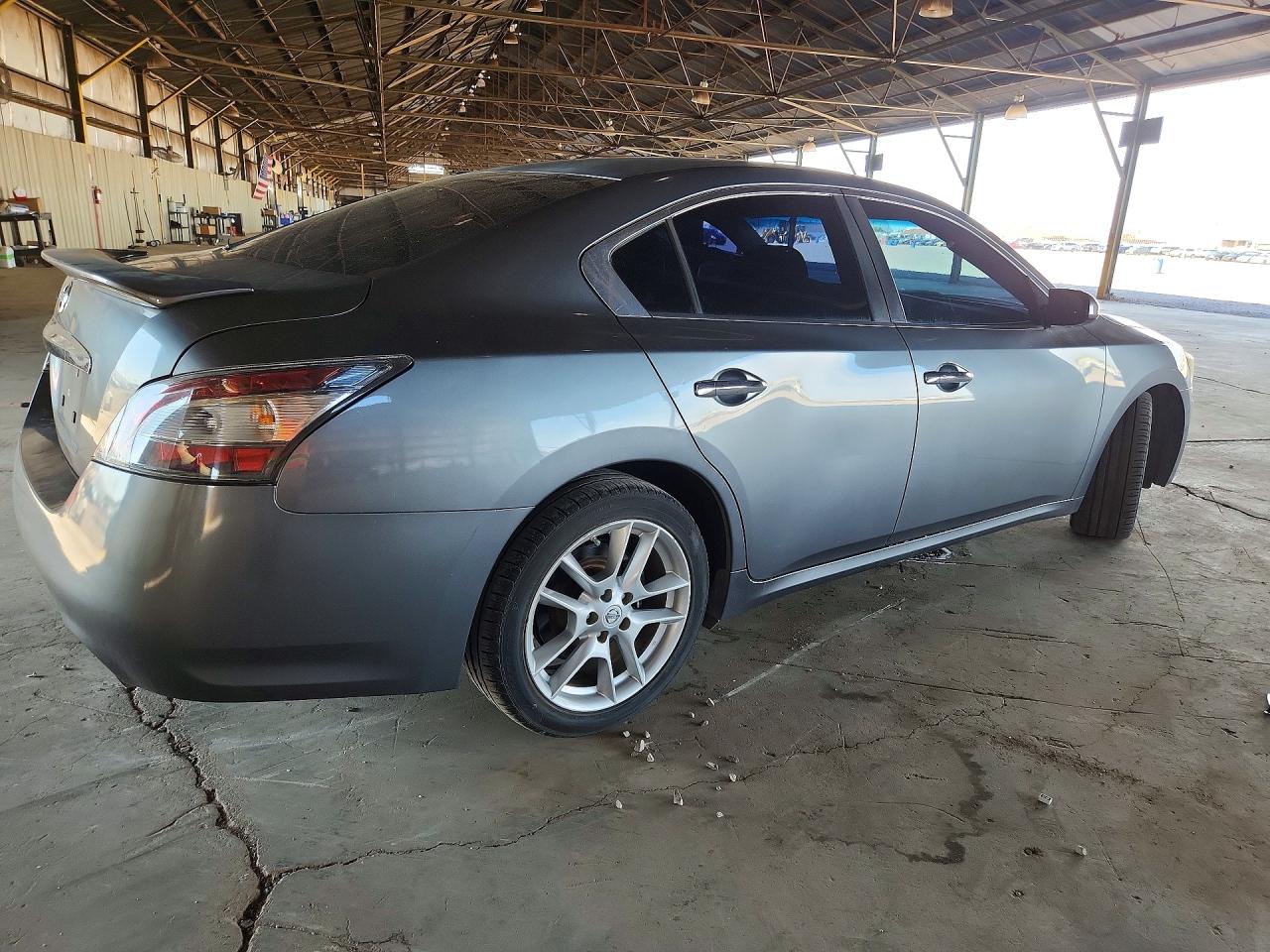 2014 NISSAN MAXIMA
