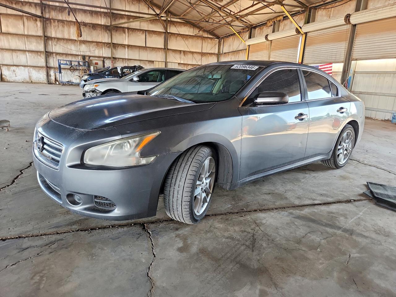 2014 NISSAN MAXIMA