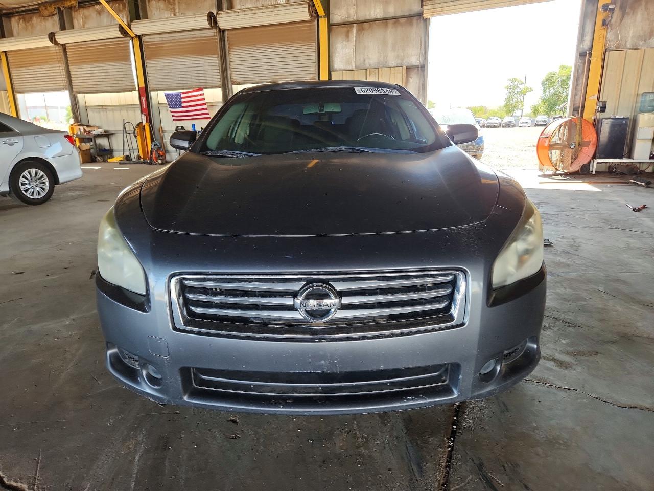 2014 NISSAN MAXIMA
