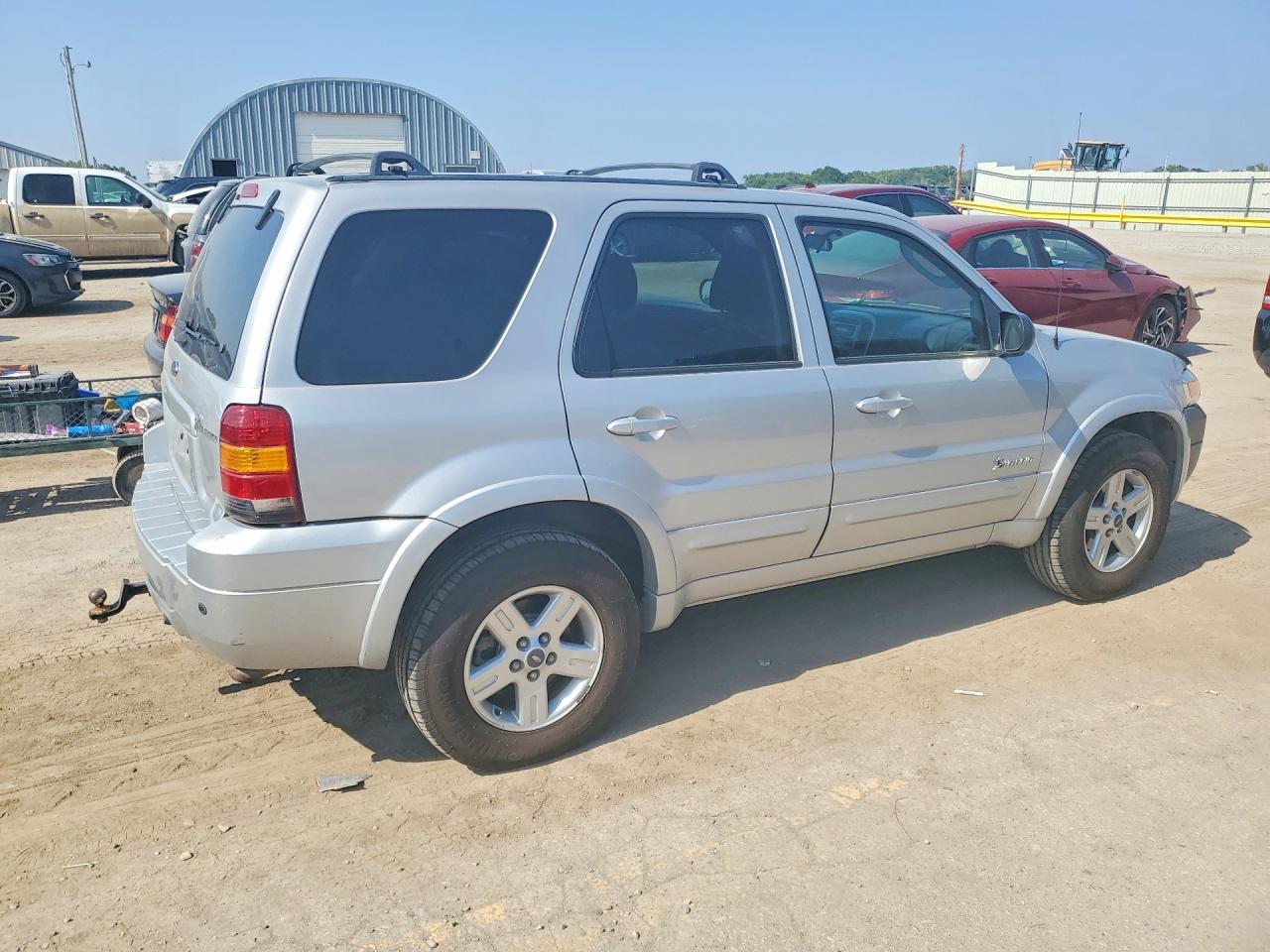 2006 FORD ESCAPE