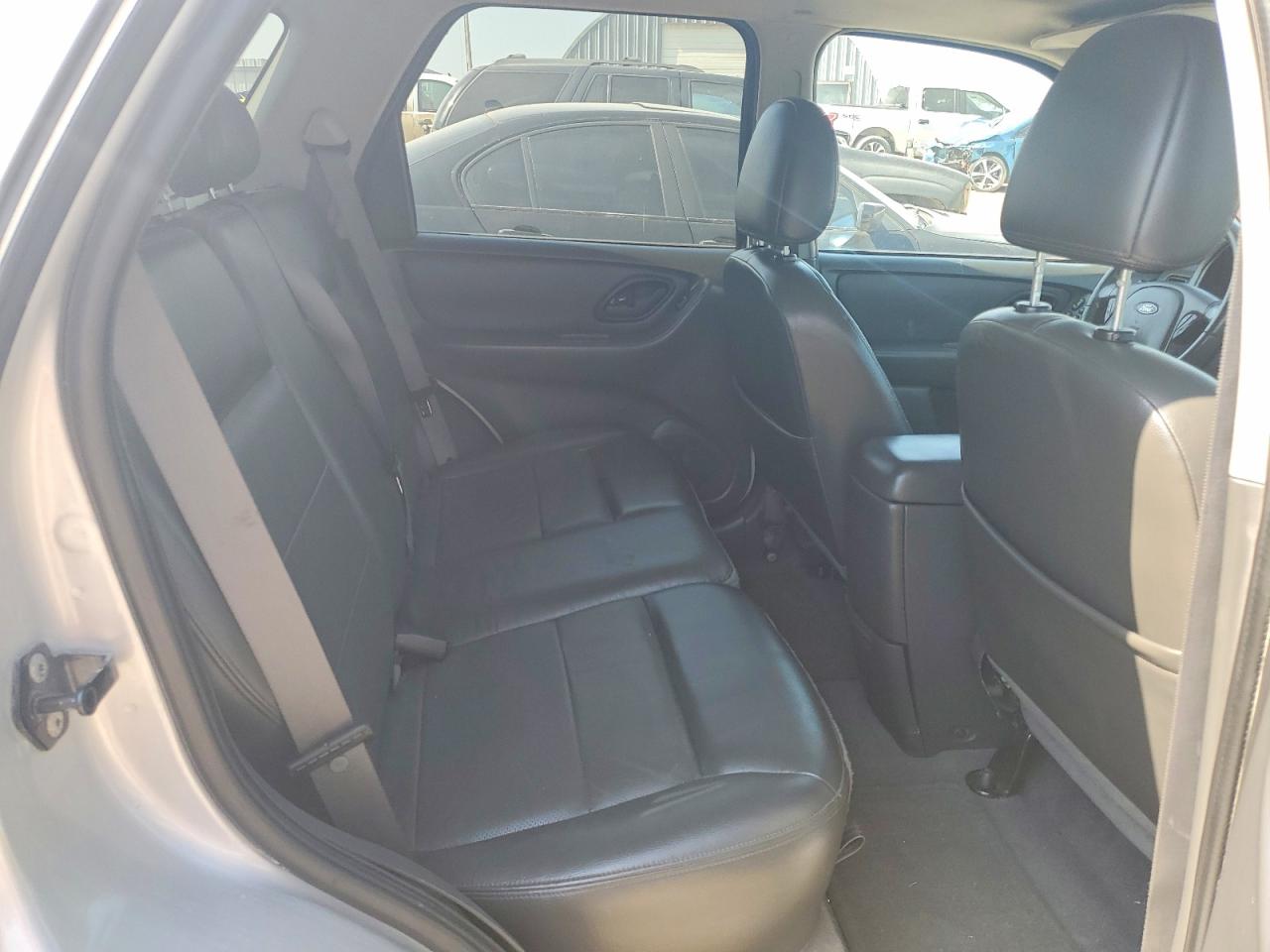 2006 FORD ESCAPE