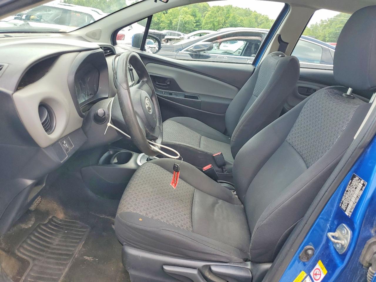 2016 TOYOTA YARIS