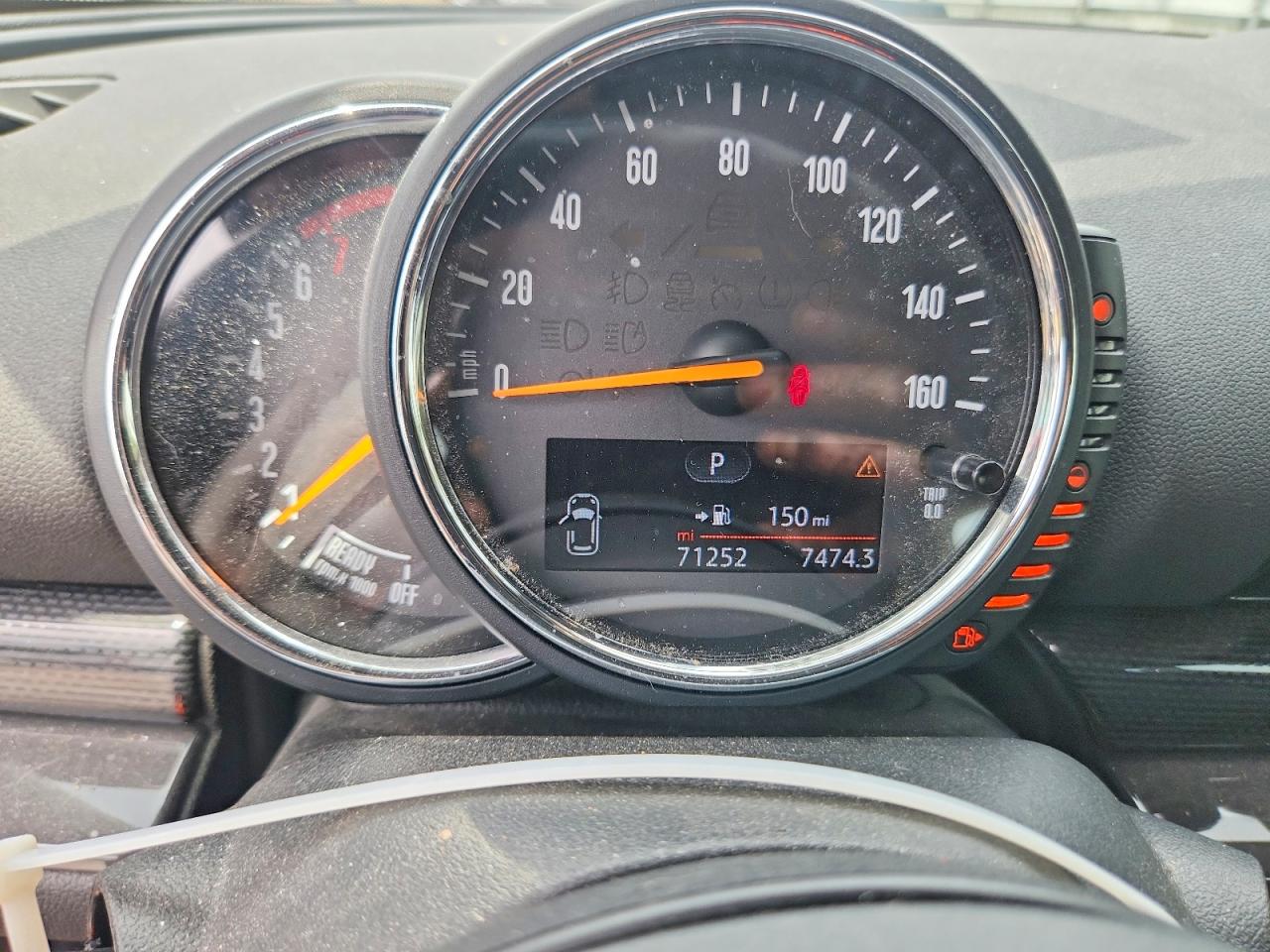 2017 MINI COOPER