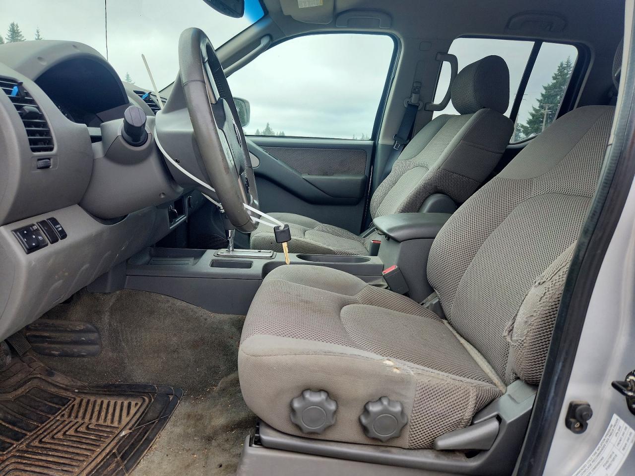 2005 NISSAN FRONTIER