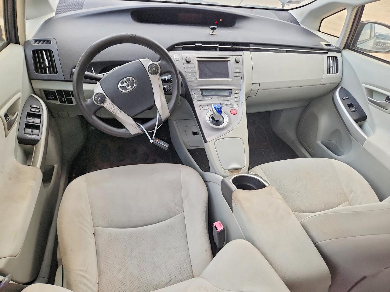2012 TOYOTA PRIUS