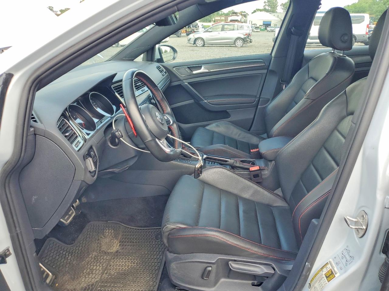 2020 VOLKSWAGEN GTI