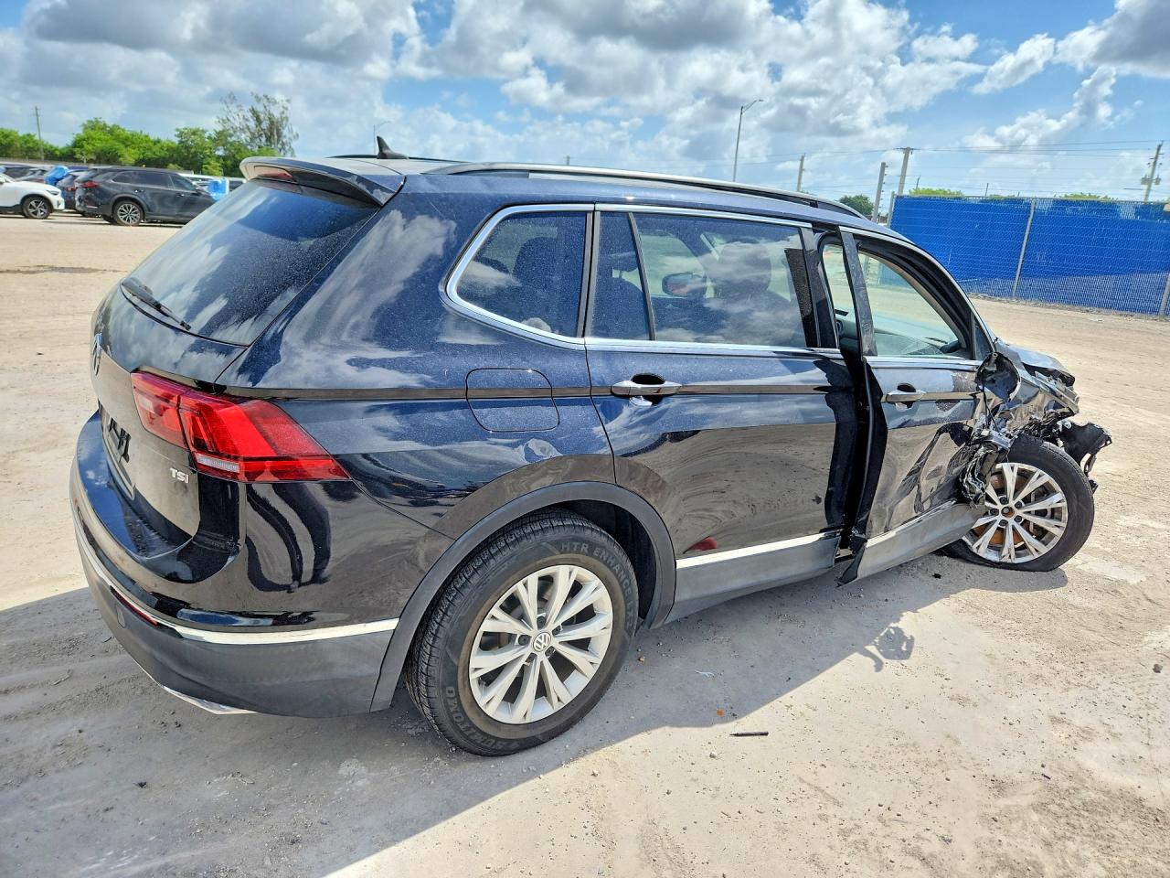 2018 VOLKSWAGEN TIGUAN