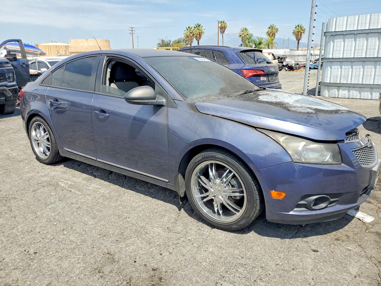 2013 CHEVROLET CRUZE