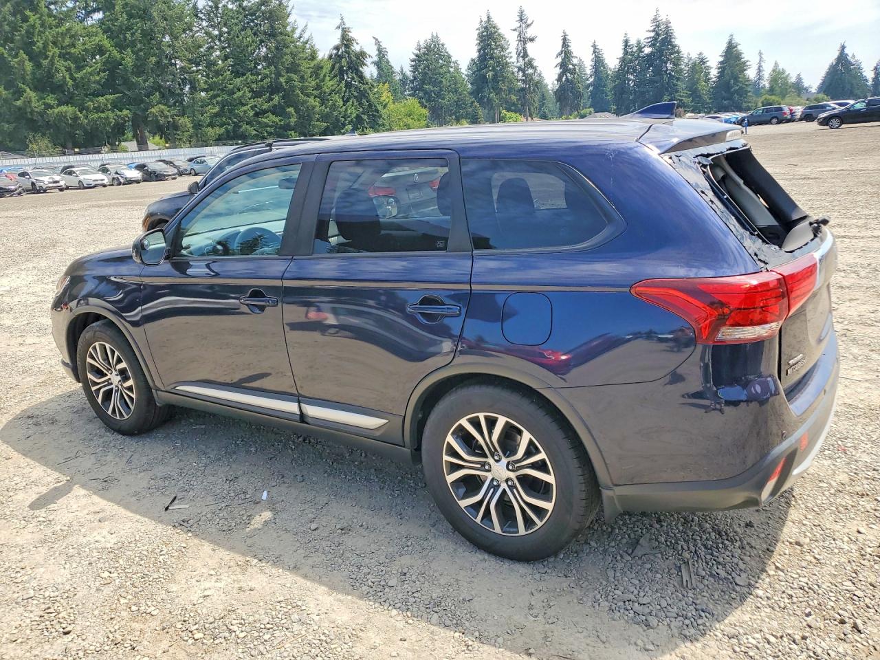 2018 MITSUBISHI OUTLANDER